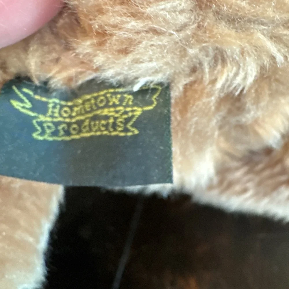 hometown products‎ brown teddy bear